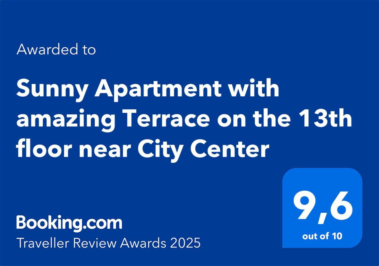 Sunny Apartment With Amazing Terrace On The 13Th Floor Near City Center Bratislava Eksteriør billede
